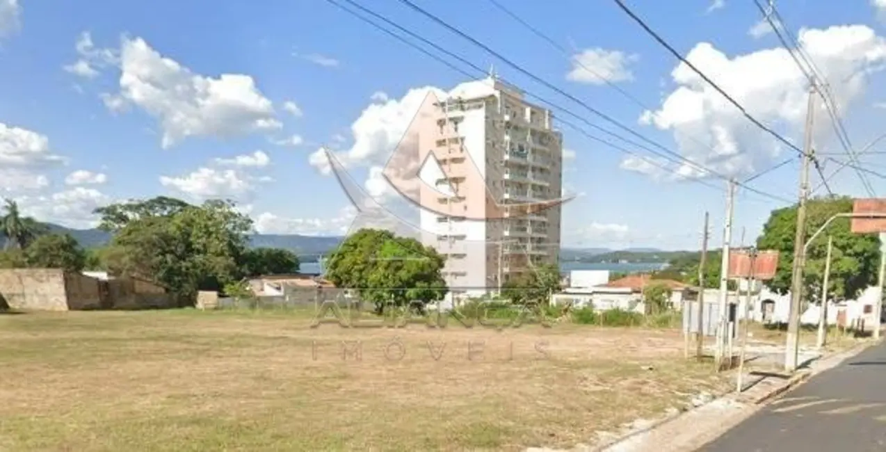 Foto 2 de Terreno / Lote à venda, 3300m2 em Centro, Rifaina - SP