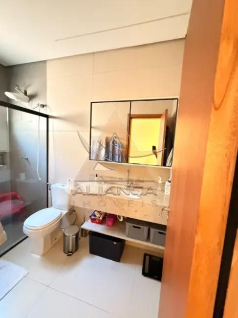 Casa com 3 quartos à venda, 101m2 em Ribeirao Preto - SP - imagem 3 Foto 3 de Casa com 3 quartos à venda, 101m2 em Ribeirao Preto - SP