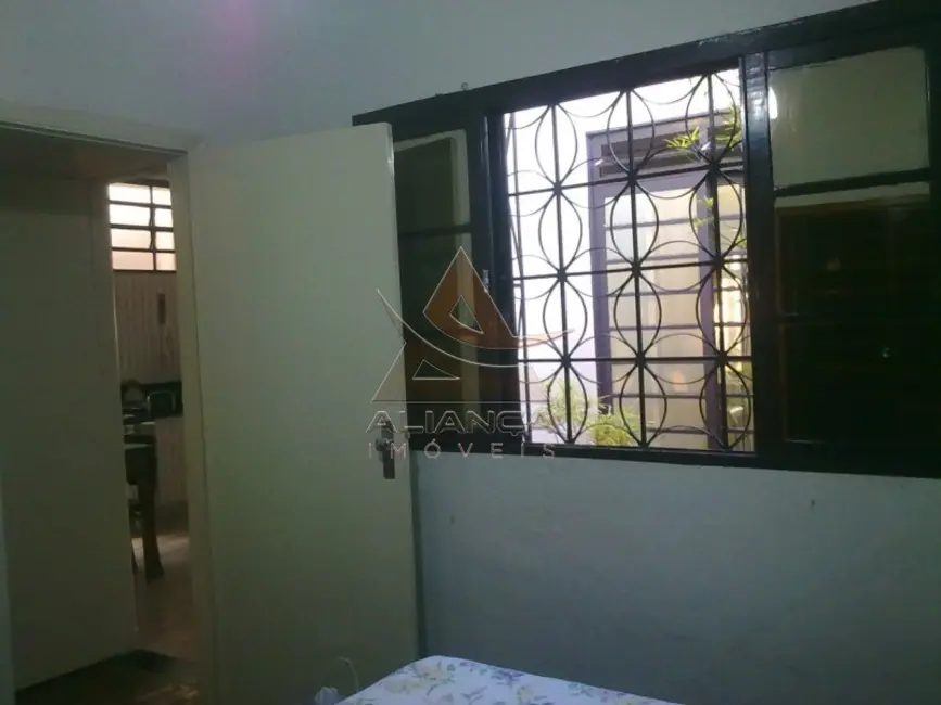 Casa com 3 quartos à venda, 158m2 em Jardim Mosteiro, Ribeirao Preto - SP - imagem 8 Foto 8 de Casa com 3 quartos à venda, 158m2 em Jardim Mosteiro, Ribeirao Preto - SP