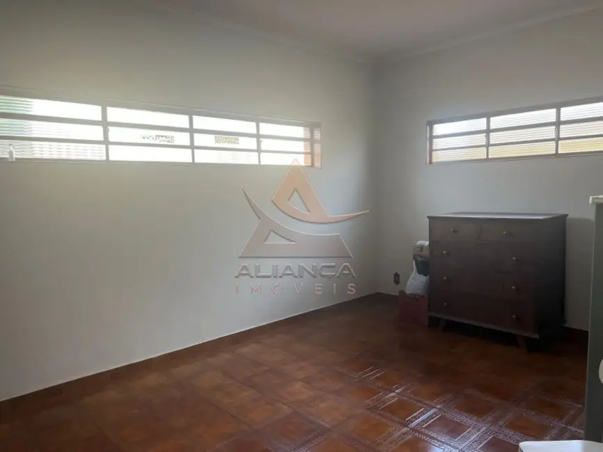 Casa com 3 quartos à venda, 228m2 em Sumarezinho, Ribeirao Preto - SP - imagem 2 Foto 2 de Casa com 3 quartos à venda, 228m2 em Sumarezinho, Ribeirao Preto - SP