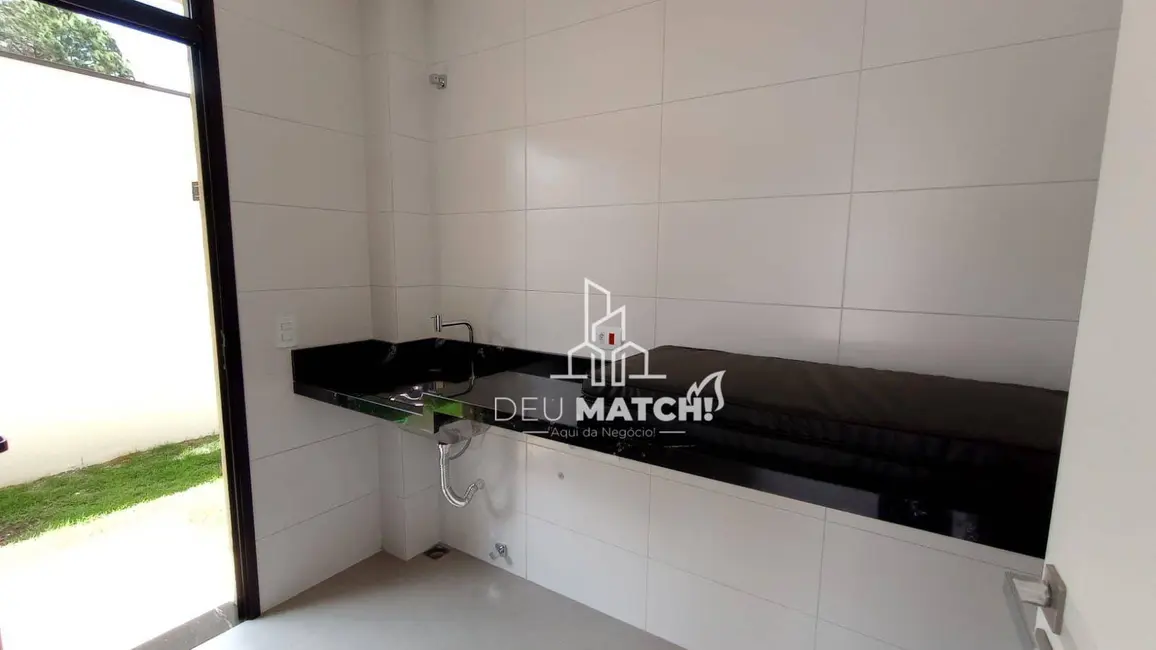 Casa com 3 quartos à venda, 300m2 em Jardim Floresta, Atibaia - SP - imagem 9 Foto 9 de Casa com 3 quartos à venda, 300m2 em Jardim Floresta, Atibaia - SP