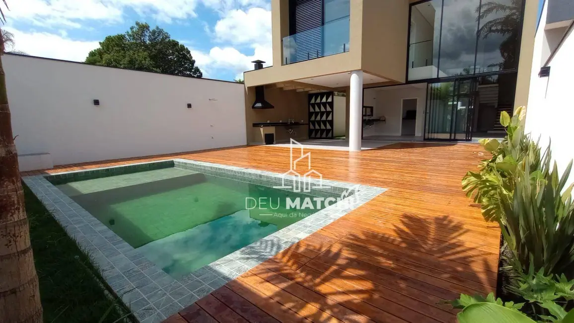 Casa com 3 quartos à venda, 300m2 em Jardim Floresta, Atibaia - SP - imagem 5 Foto 5 de Casa com 3 quartos à venda, 300m2 em Jardim Floresta, Atibaia - SP