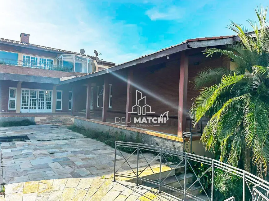 Casa de Condomínio com 4 quartos à venda, 1047m2 em Vila Petrópolis, Atibaia - SP - imagem 8 Foto 8 de Casa de Condomínio com 4 quartos à venda, 1047m2 em Vila Petrópolis, Atibaia - SP