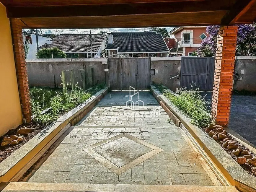 Casa de Condomínio com 4 quartos à venda, 1047m2 em Vila Petrópolis, Atibaia - SP - imagem 3 Foto 3 de Casa de Condomínio com 4 quartos à venda, 1047m2 em Vila Petrópolis, Atibaia - SP