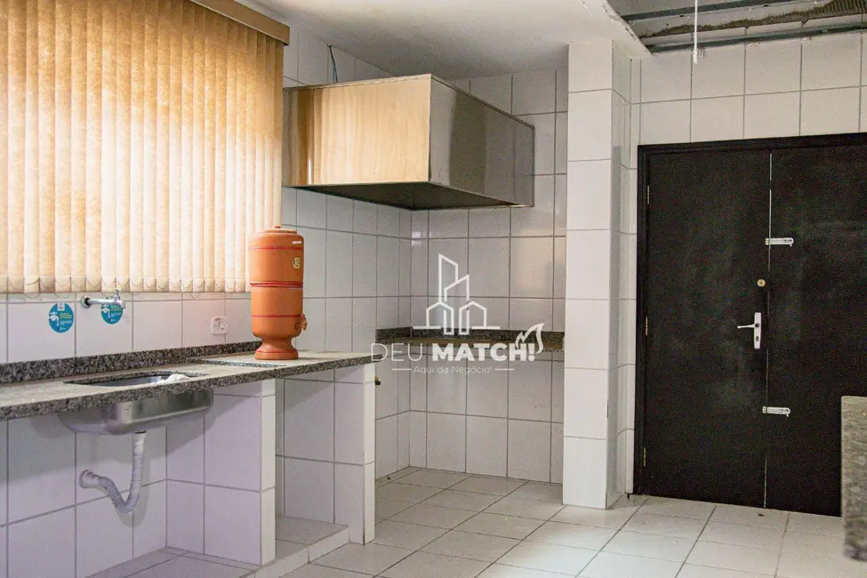 Sala Comercial para alugar, 557m2 em Centro, Atibaia - SP - imagem 7 Foto 7 de Sala Comercial para alugar, 557m2 em Centro, Atibaia - SP