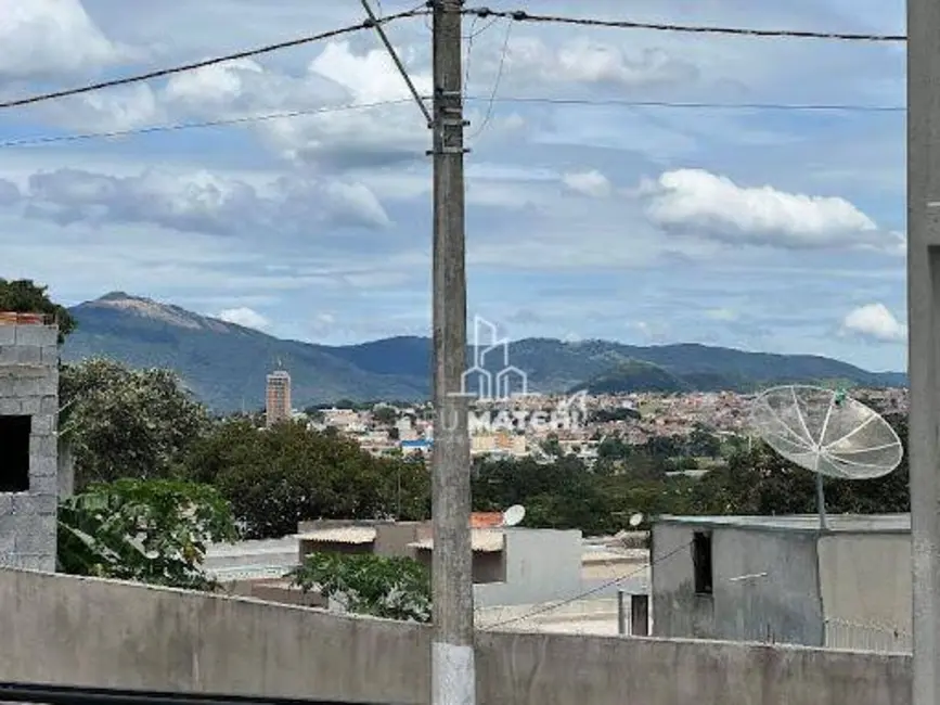 Casa com 2 quartos à venda, 125m2 em Jardim São Felipe, Atibaia - SP - imagem 9 Foto 9 de Casa com 2 quartos à venda, 125m2 em Jardim São Felipe, Atibaia - SP