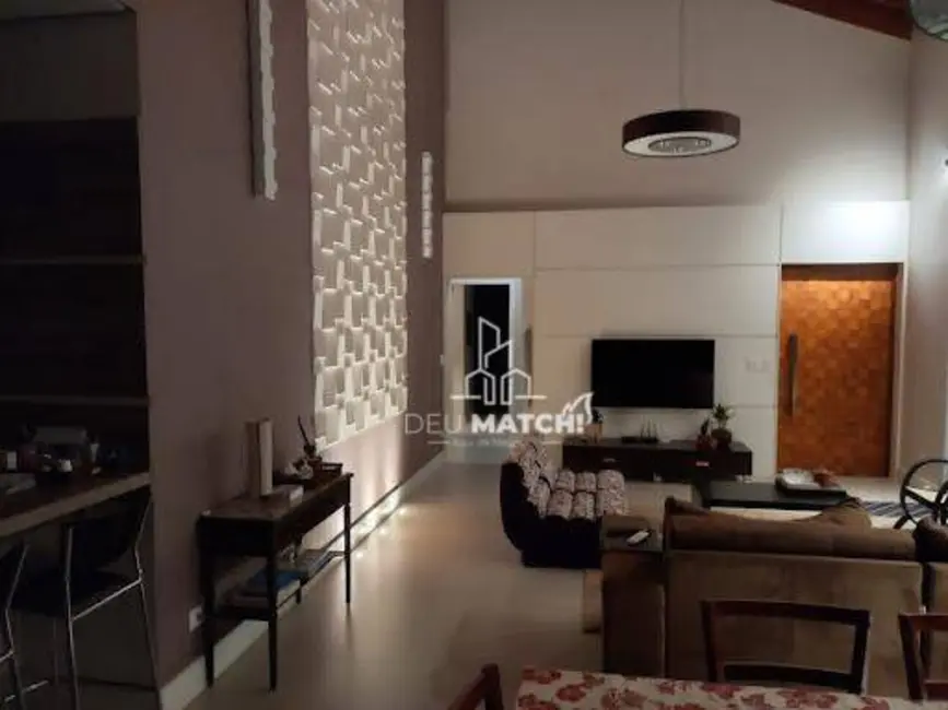 Foto 5 de Casa com 3 quartos à venda, 700m2 em Condomínio Parque das Garças I, Atibaia - SP