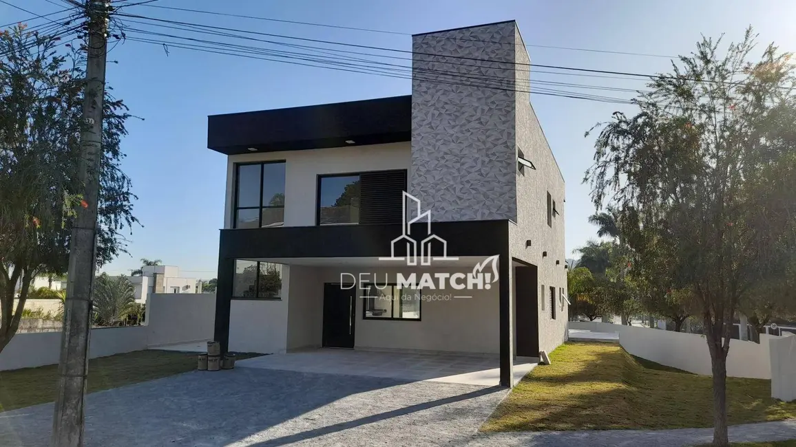 Casa de Condomínio com 4 quartos à venda, 600m2 em Atibaia - SP - imagem 2 Foto 2 de Casa de Condomínio com 4 quartos à venda, 600m2 em Atibaia - SP