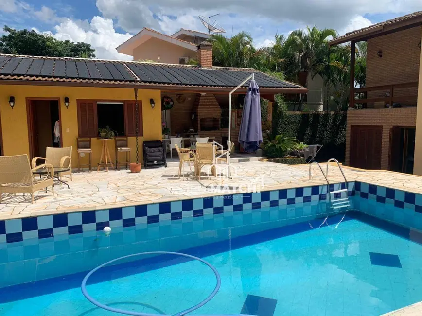 Foto 3 de Casa com 4 quartos à venda, 500m2 em Vila Santista, Atibaia - SP