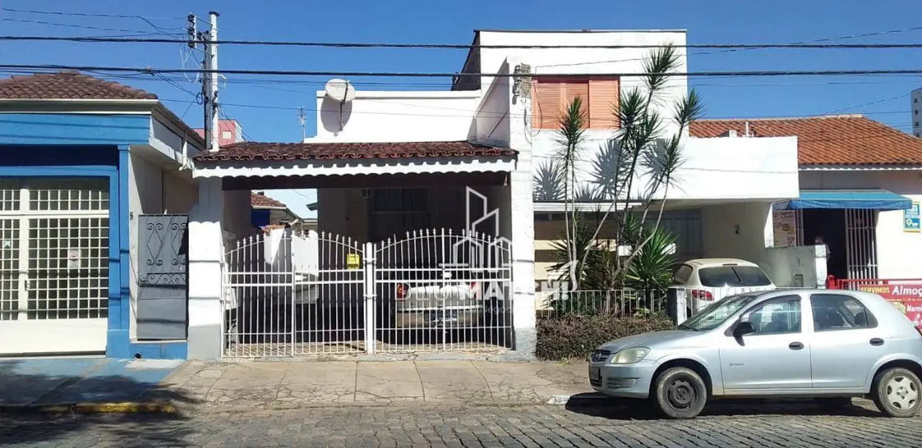 Foto 4 de Casa com 3 quartos à venda, 300m2 em Centro, Atibaia - SP
