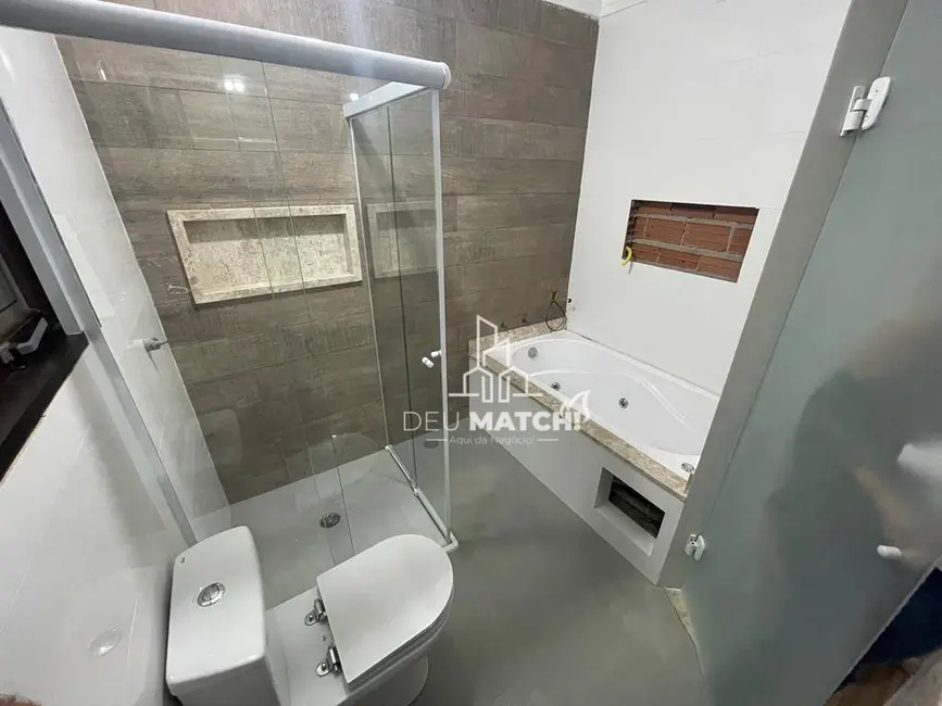 Foto 2 de Casa com 2 quartos à venda, 150m2 em Portão, Atibaia - SP