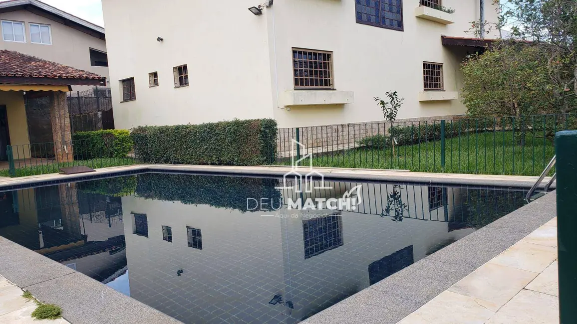 Foto 1 de Casa de Condomínio com 4 quartos para alugar, 1500m2 em Jardim dos Pinheiros, Atibaia - SP