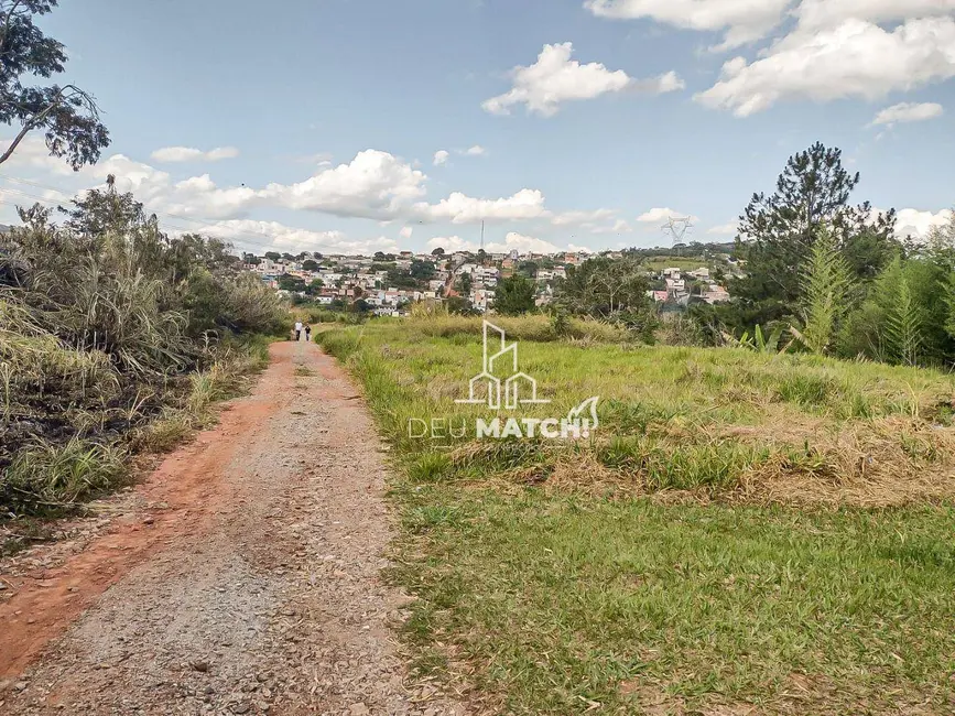 Foto 3 de Terreno / Lote à venda, 648m2 em Vila Santa Helena, Atibaia - SP