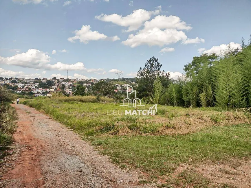 Foto 2 de Terreno / Lote à venda, 648m2 em Vila Santa Helena, Atibaia - SP