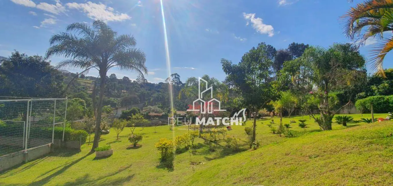 Chácara com 2 quartos à venda, 2700m2 em Ibiuna - SP - imagem 5 Foto 5 de Chácara com 2 quartos à venda, 2700m2 em Ibiuna - SP