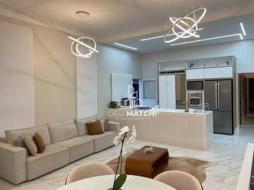 Foto 3 de Casa de Condomínio com 3 quartos à venda, 200m2 em Atibaia - SP