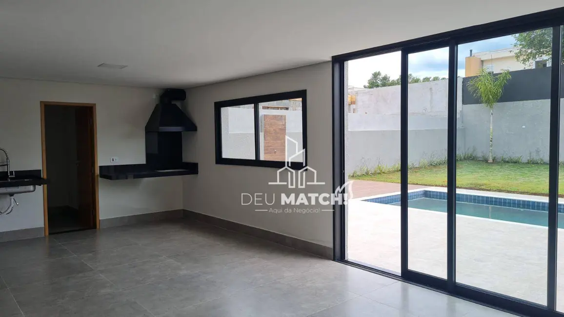 Foto 2 de Sobrado com 4 quartos à venda, 600m2 em Atibaia - SP