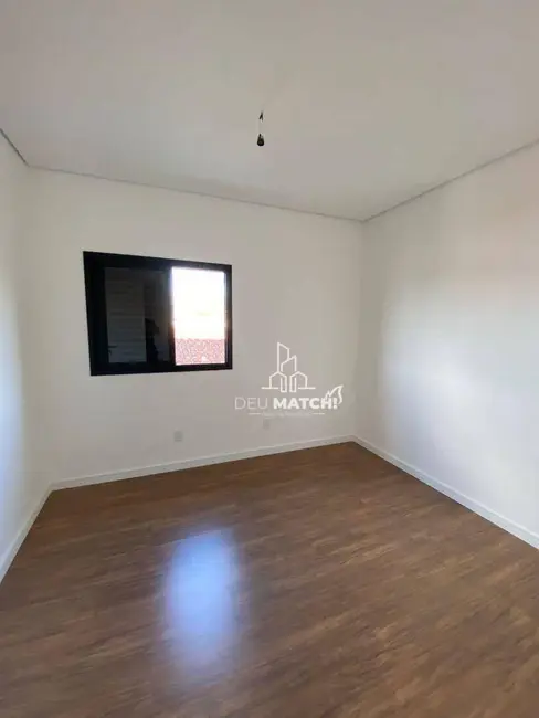 Foto 2 de Sobrado com 3 quartos à venda, 200m2 em Jardim dos Pinheiros, Atibaia - SP