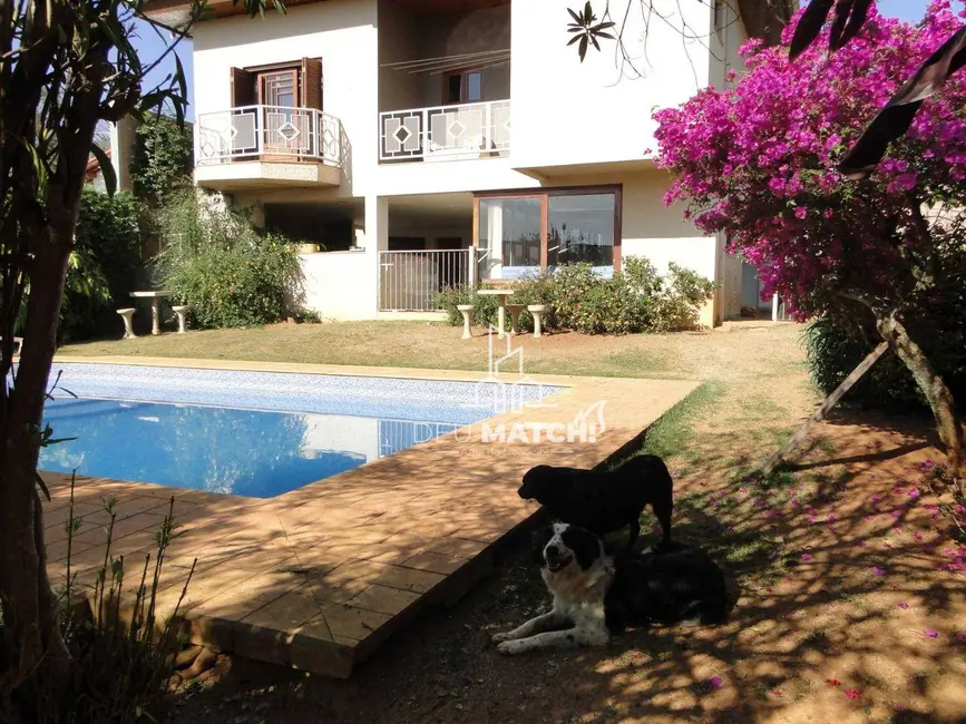 Foto 4 de Casa com 3 quartos à venda, 1000m2 em Vila Santista, Atibaia - SP