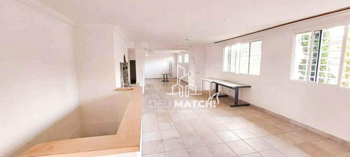 Foto 3 de Casa com 4 quartos à venda, 1000m2 em Atibaia - SP