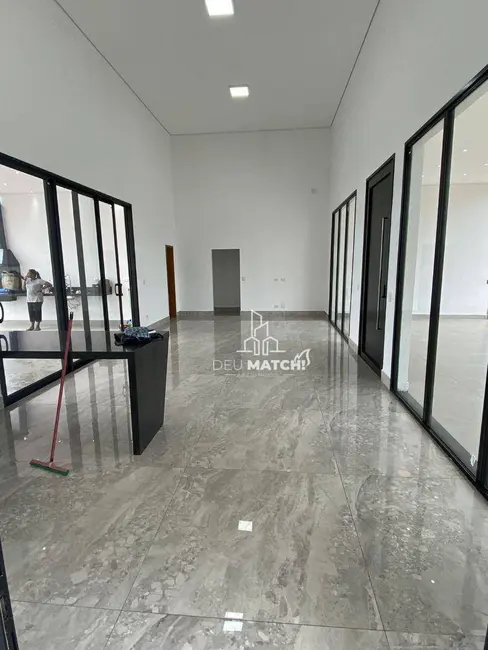 Foto 3 de Casa de Condomínio com 3 quartos à venda, 800m2 em Condomínio Residencial Shamballa III, Atibaia - SP