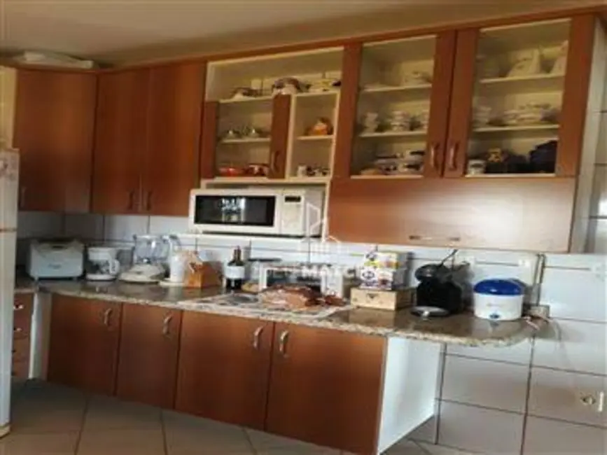 Foto 3 de Casa com 5 quartos à venda, 1000m2 em Vila Dom Pedro, Atibaia - SP