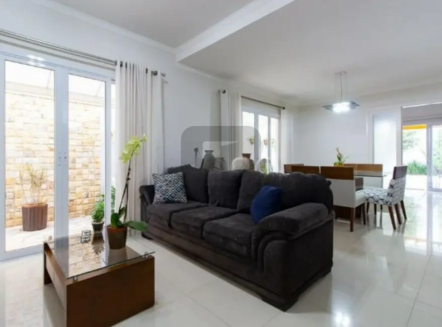 Foto 4 de Casa de Condomínio com 3 quartos à venda, 282m2 em Swiss Park, Campinas - SP