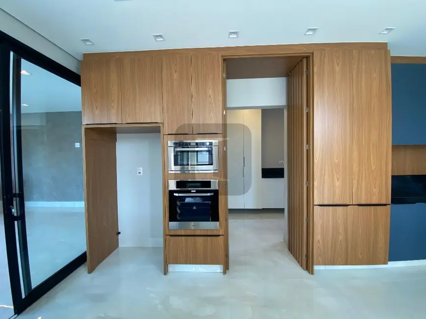 Foto 9 de Casa de Condomínio com 4 quartos à venda, 326m2 em Swiss Park, Campinas - SP