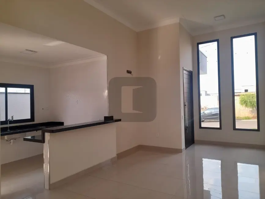 Casa de Condomínio com 3 quartos à venda, 126m2 em Vila Monte Alegre, Paulinia - SP - imagem 4 Foto 4 de Casa de Condomínio com 3 quartos à venda, 126m2 em Vila Monte Alegre, Paulinia - SP