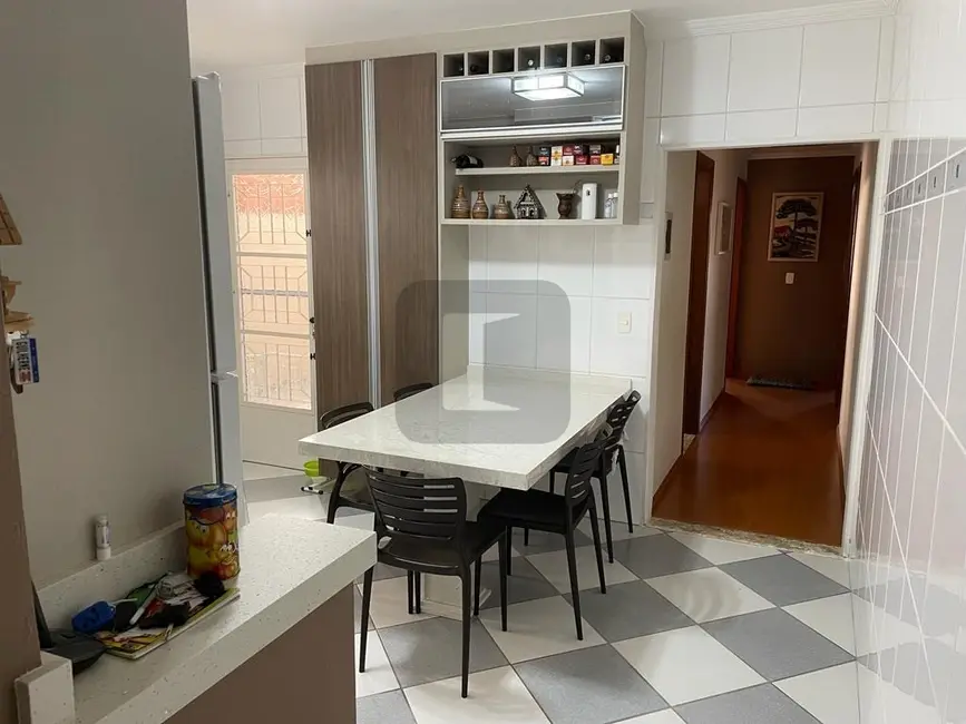 Foto 2 de Casa com 3 quartos à venda, 110m2 em Cidade Jardim, Campinas - SP