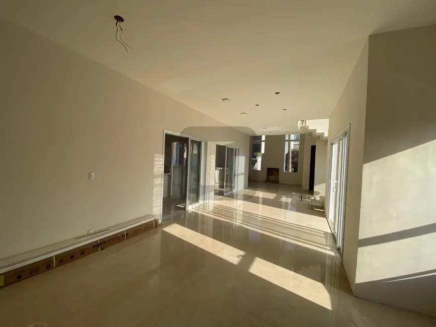 Foto 3 de Casa de Condomínio com 4 quartos à venda, 320m2 em Jardim Recanto, Valinhos - SP