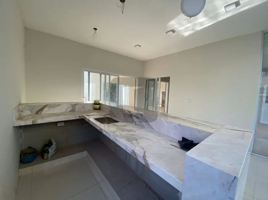 Foto 9 de Casa de Condomínio com 4 quartos à venda, 320m2 em Jardim Recanto, Valinhos - SP