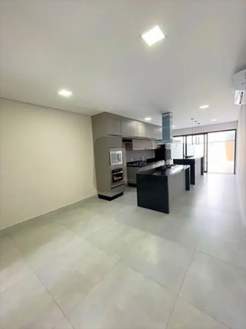 Foto 4 de Casa de Condomínio com 3 quartos à venda, 192m2 em Jardim Planalto, Paulinia - SP