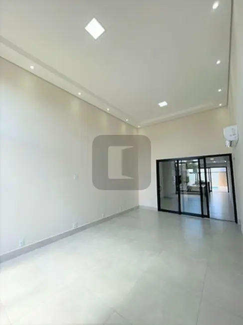 Foto 3 de Casa de Condomínio com 3 quartos à venda, 192m2 em Jardim Planalto, Paulinia - SP