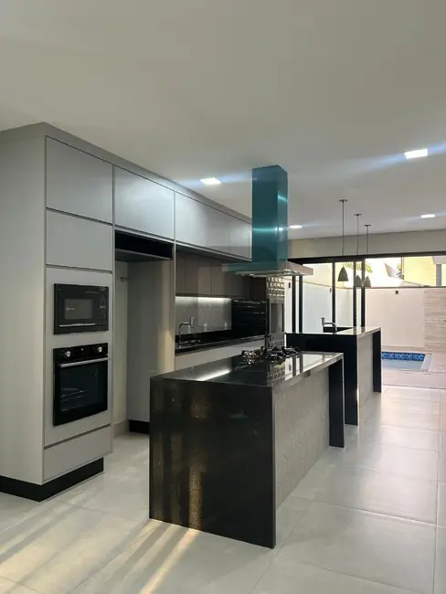 Foto 4 de Casa de Condomínio com 3 quartos à venda, 192m2 em Jardim Planalto, Paulinia - SP