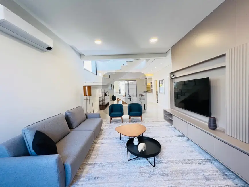 Casa de Condomínio com 4 quartos à venda, 320m2 em Swiss Park, Campinas - SP - imagem 4 Foto 4 de Casa de Condomínio com 4 quartos à venda, 320m2 em Swiss Park, Campinas - SP