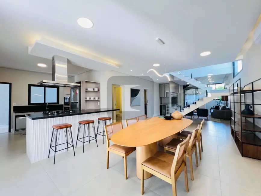 Casa de Condomínio com 4 quartos à venda, 320m2 em Swiss Park, Campinas - SP - imagem 7 Foto 7 de Casa de Condomínio com 4 quartos à venda, 320m2 em Swiss Park, Campinas - SP