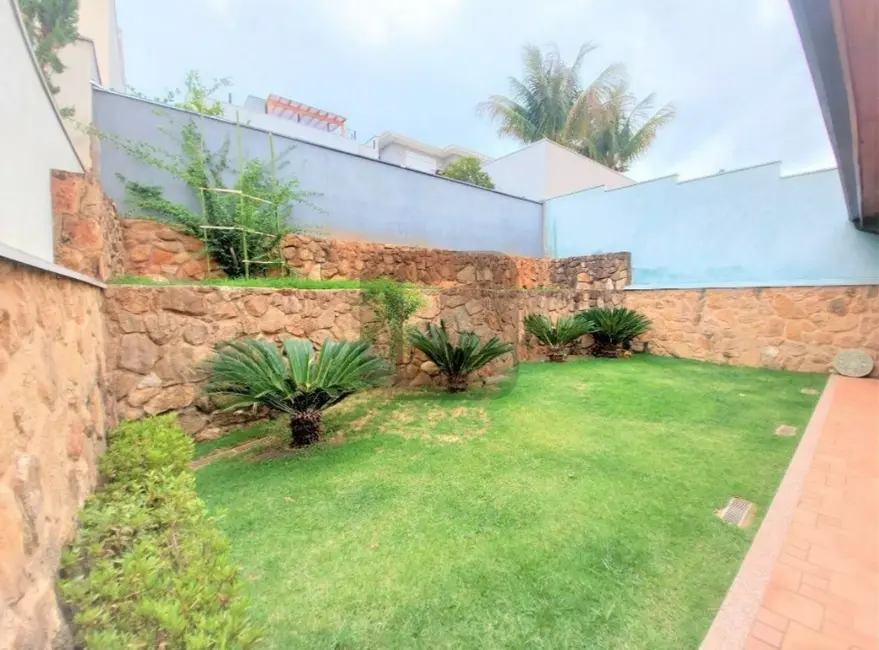 Foto 3 de Casa de Condomínio com 3 quartos à venda, 250m2 em Swiss Park, Campinas - SP