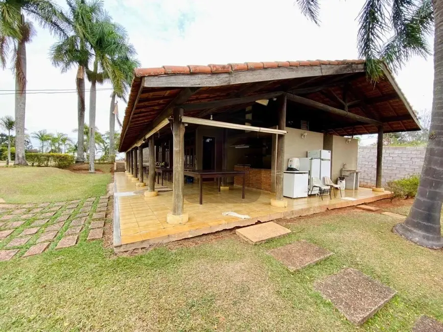 Chácara com 6 quartos à venda, 22000m2 em São Pedro, Valinhos - SP - imagem 4 Foto 4 de Chácara com 6 quartos à venda, 22000m2 em São Pedro, Valinhos - SP