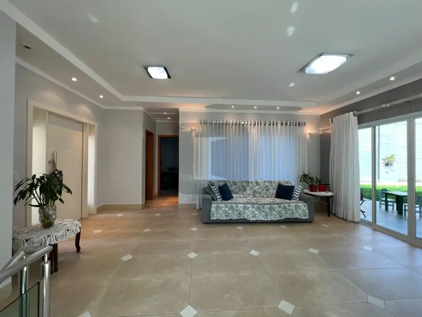 Foto 6 de Casa de Condomínio com 3 quartos à venda, 345m2 em Swiss Park, Campinas - SP