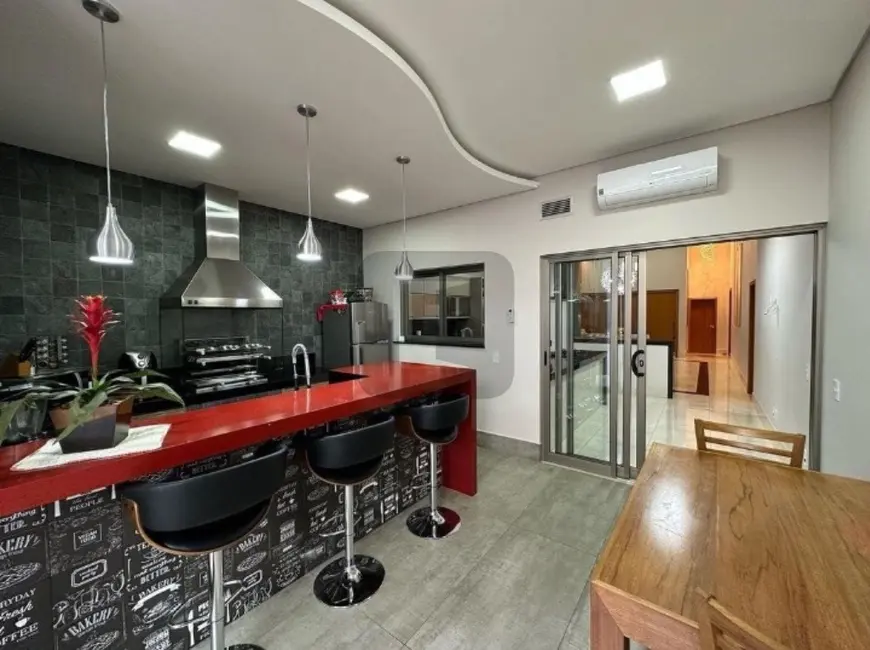 Foto 7 de Casa de Condomínio com 3 quartos à venda, 216m2 em Swiss Park, Campinas - SP