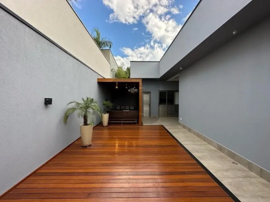 Foto 9 de Casa de Condomínio com 3 quartos à venda, 216m2 em Swiss Park, Campinas - SP
