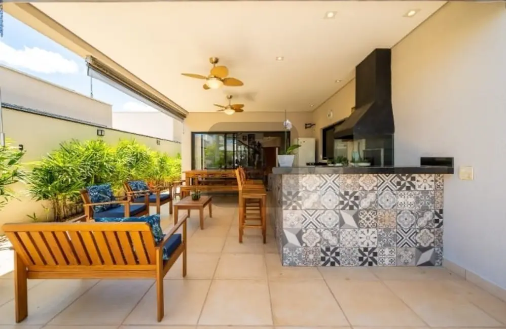 Casa de Condomínio com 4 quartos à venda e para alugar, 320m2 em Swiss Park, Campinas - SP - imagem 4 Foto 4 de Casa de Condomínio com 4 quartos à venda e para alugar, 320m2 em Swiss Park, Campinas - SP