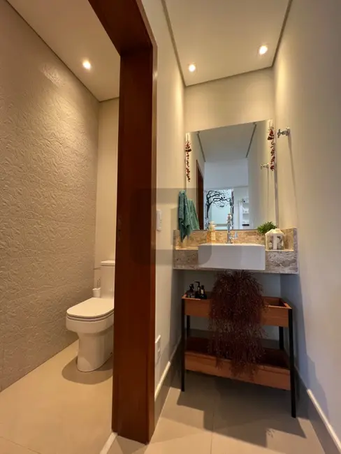 Foto 6 de Casa de Condomínio com 3 quartos à venda, 325m2 em Swiss Park, Campinas - SP