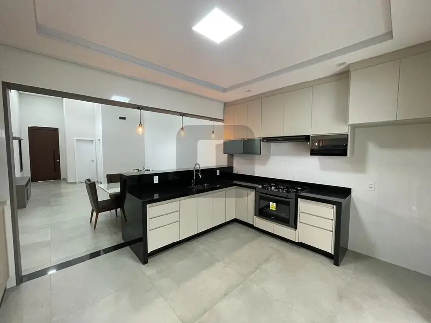 Foto 3 de Casa de Condomínio com 3 quartos à venda, 206m2 em Swiss Park, Campinas - SP