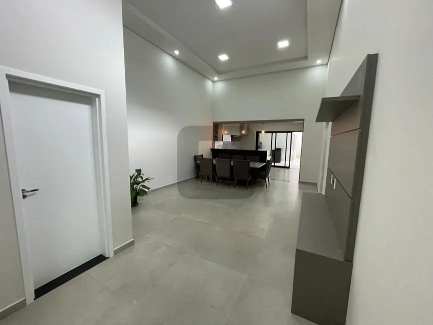 Foto 9 de Casa de Condomínio com 3 quartos à venda, 206m2 em Swiss Park, Campinas - SP