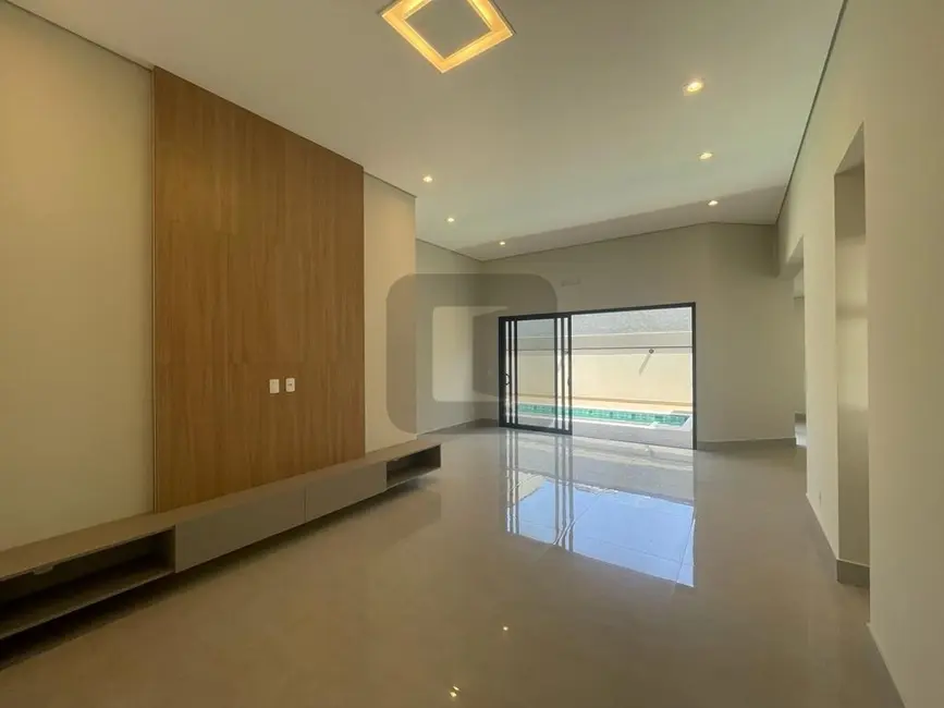 Casa de Condomínio com 3 quartos à venda, 190m2 em Jardim São Marcos, Valinhos - SP - imagem 4 Foto 4 de Casa de Condomínio com 3 quartos à venda, 190m2 em Jardim São Marcos, Valinhos - SP