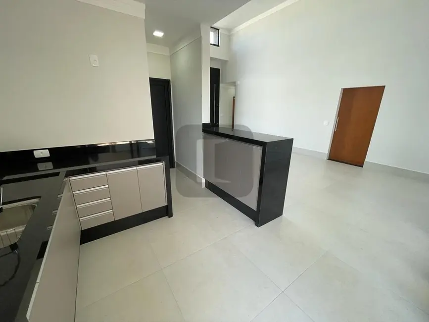 Casa de Condomínio com 3 quartos à venda, 375m2 em Chácaras Silvania, Valinhos - SP - imagem 8 Foto 8 de Casa de Condomínio com 3 quartos à venda, 375m2 em Chácaras Silvania, Valinhos - SP