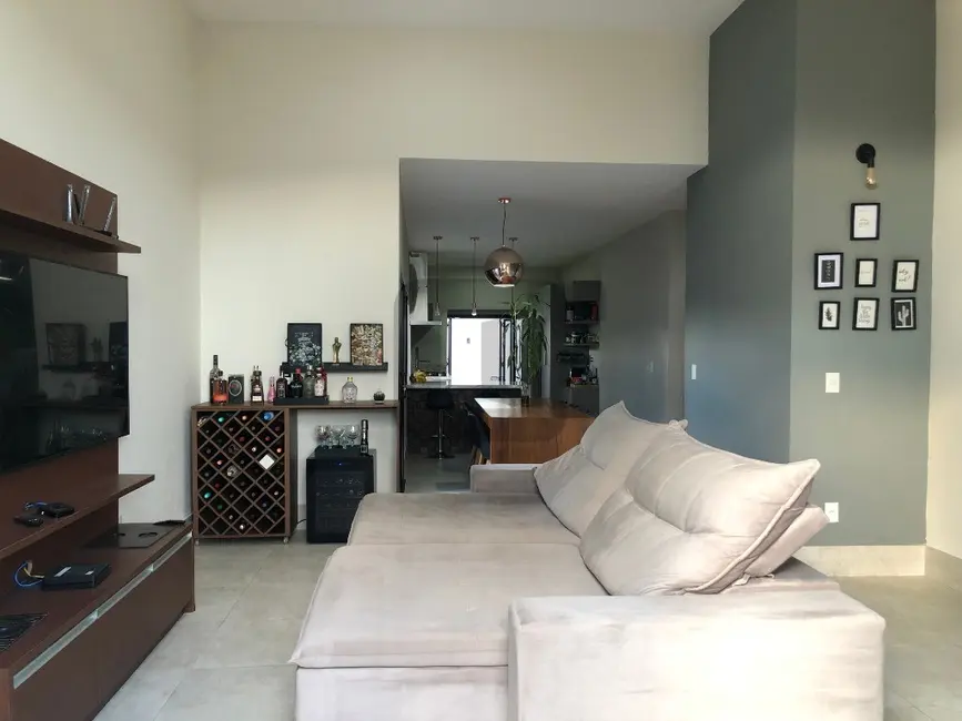 Casa de Condomínio com 3 quartos à venda, 188m2 em Jardim São Marcos, Valinhos - SP - imagem 5 Foto 5 de Casa de Condomínio com 3 quartos à venda, 188m2 em Jardim São Marcos, Valinhos - SP