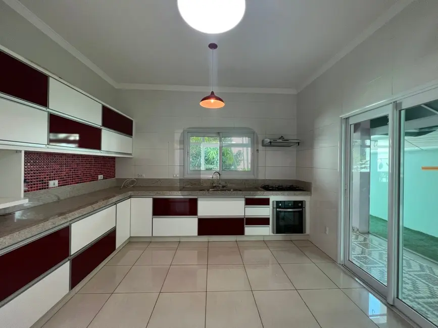 Foto 9 de Casa de Condomínio com 4 quartos à venda e para alugar, 216m2 em Swiss Park, Campinas - SP